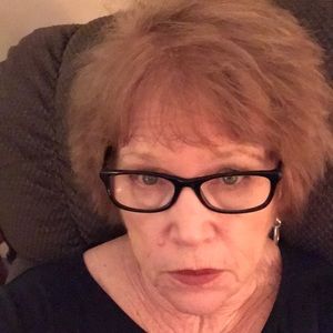 Meet your Posher, Theress